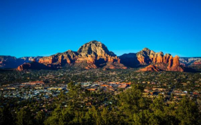 Verde Valley Lawn Cottage 11